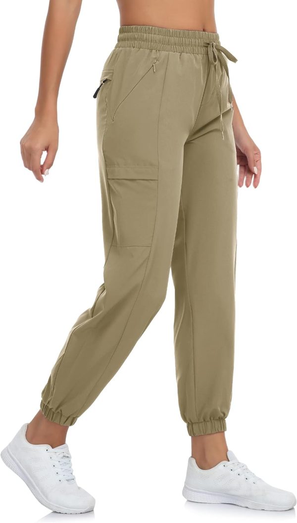 61kWiYplyEL._AC_SL1500 Women's Hiking Cargo Capri Pants Lightweight Quick Dry Joggers Outdoor Casual Travel Capris with Zipper Pockets