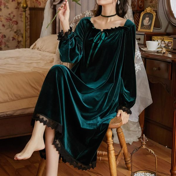 Women's Long Sleeve Nightgown Velvet Sleep Dress Ruffle Crew Neck Mid-length Nightdress