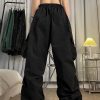 81VBWuCjiWL._AC_SL1500 Women Cargo Pants Trendy Parachute Pants Elastic Waist Hiking Pants Lightweight Waterproof Baggy Joggers with Pockets